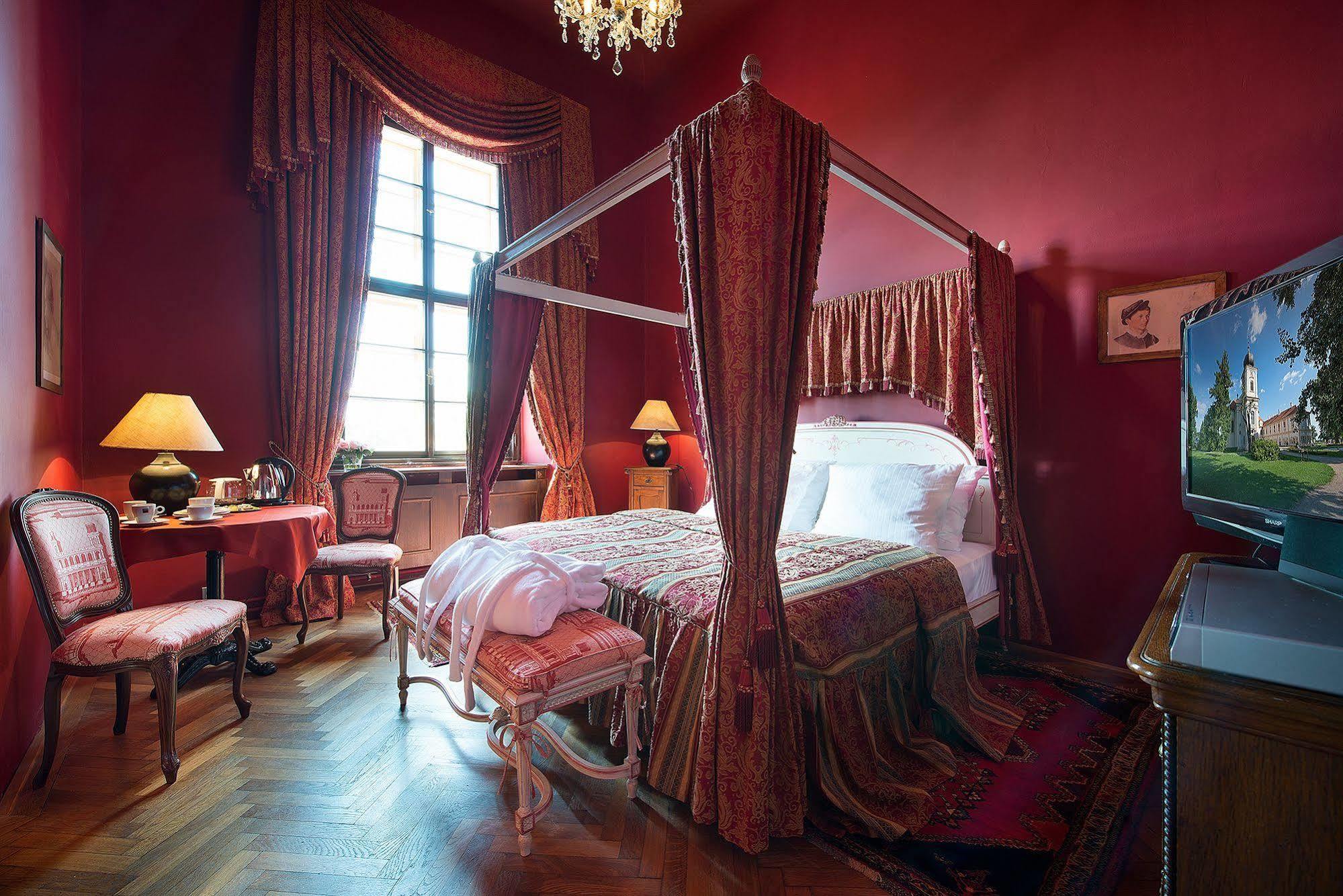 Chateau Loucen Garden Retreat Eksteriør bilde